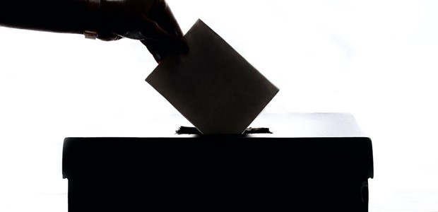 Από τις διερευνητικές εντολές στην υπηρεσιακή κυβέρνηση 